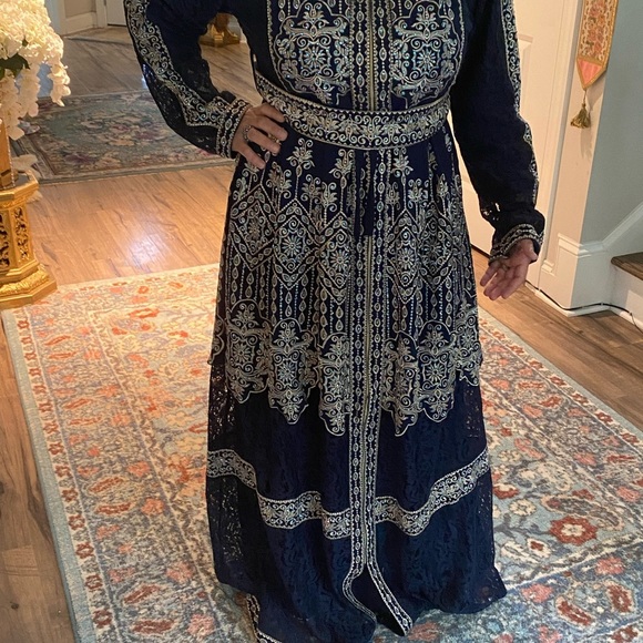 Morocon dress - Picture 4 of 16